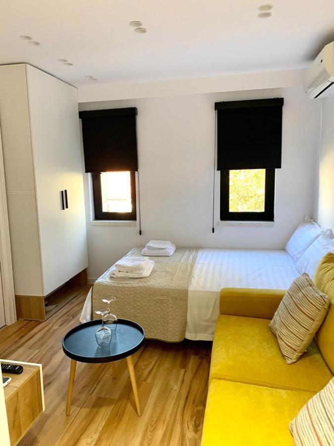 Digital Nomad Central Ap Тирана Екстер'єр фото
